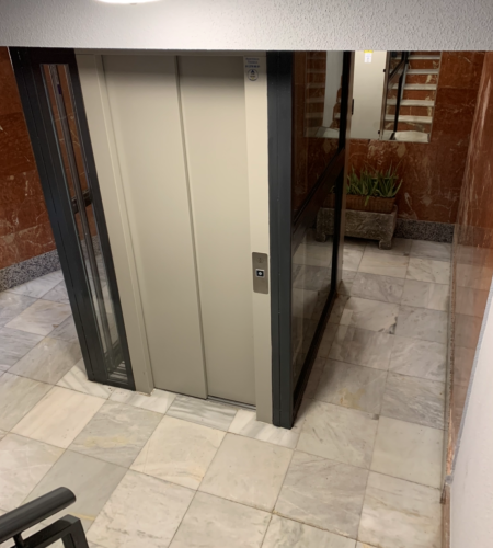 Ascensores Top Level